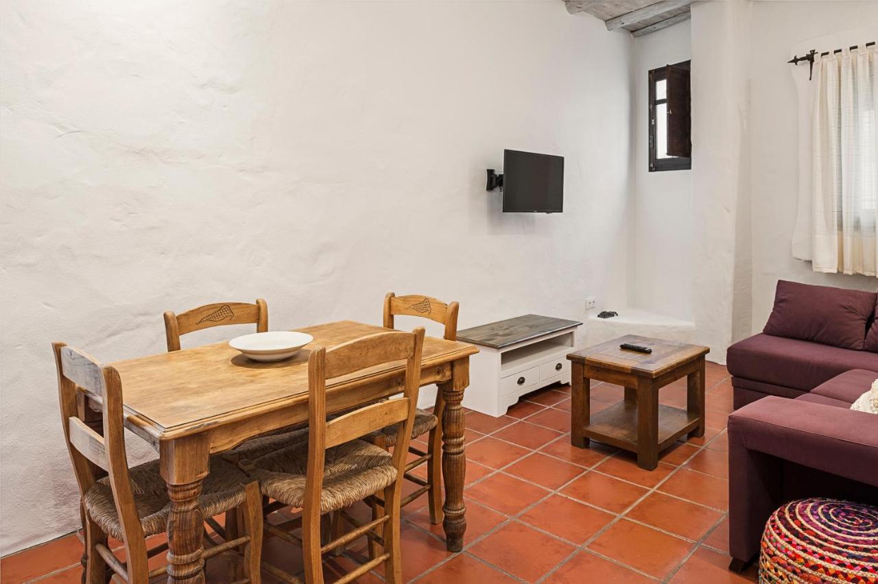 Apartment Y En El Centro La Jabega By Conil Conil De La Frontera